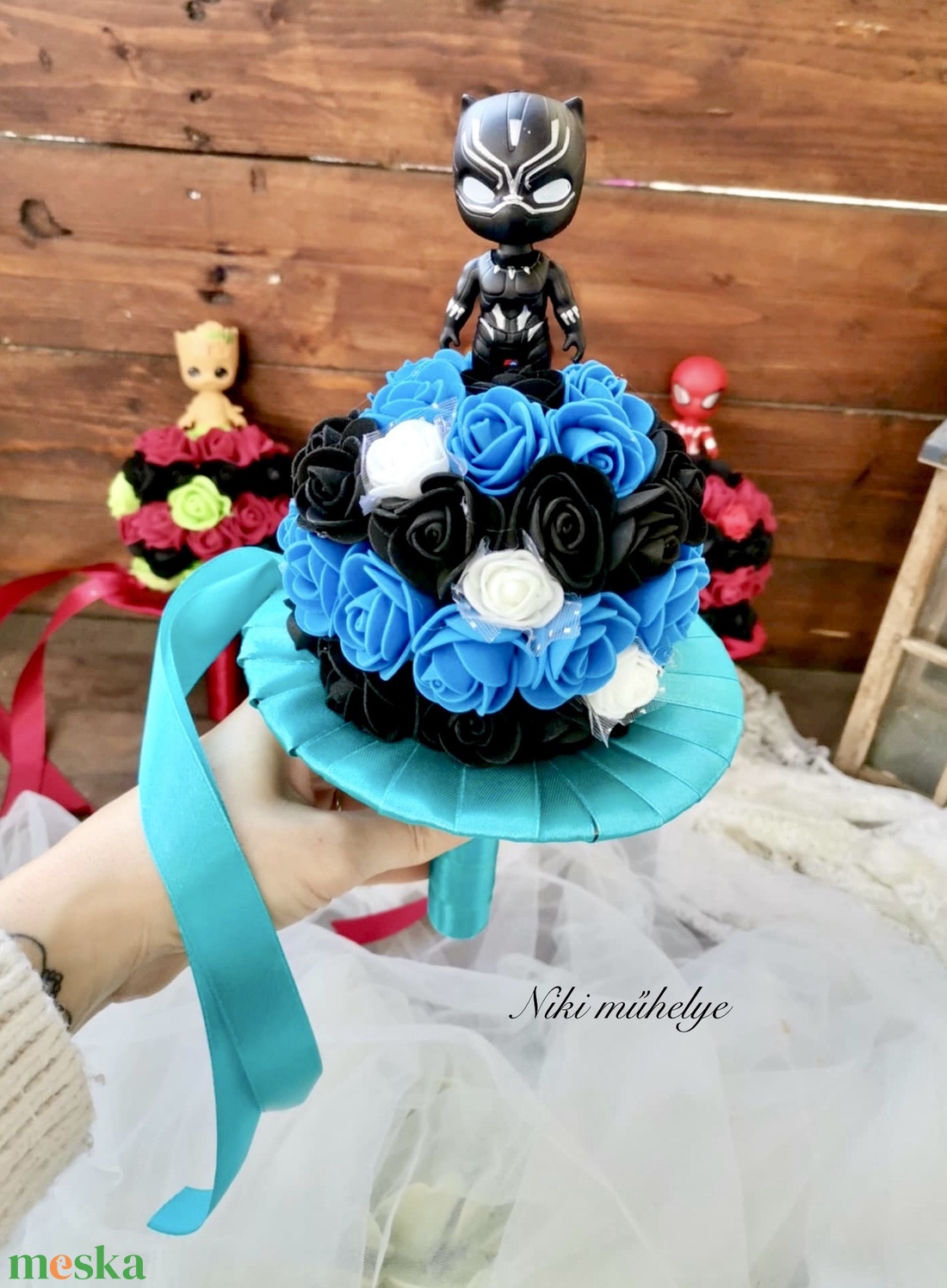 Ovis Ballagási csokor, fekete macska   - otthon & életmód - virágdekoráció - virágok - virágcsokor - Meska.hu