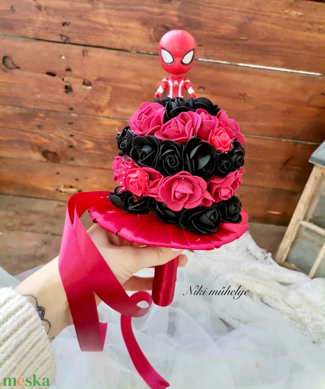 Ovis Ballagási csokor, pókember - otthon & életmód - virágdekoráció - virágok - virágcsokor - Meska.hu