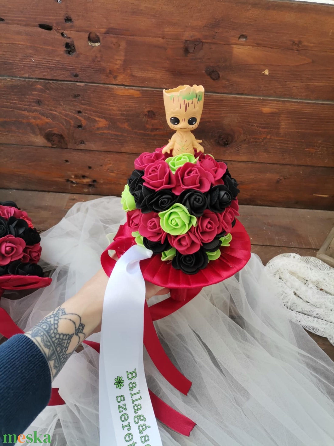 Ovis Ballagási csokor, Groot  - otthon & életmód - virágdekoráció - virágok - virágcsokor - Meska.hu