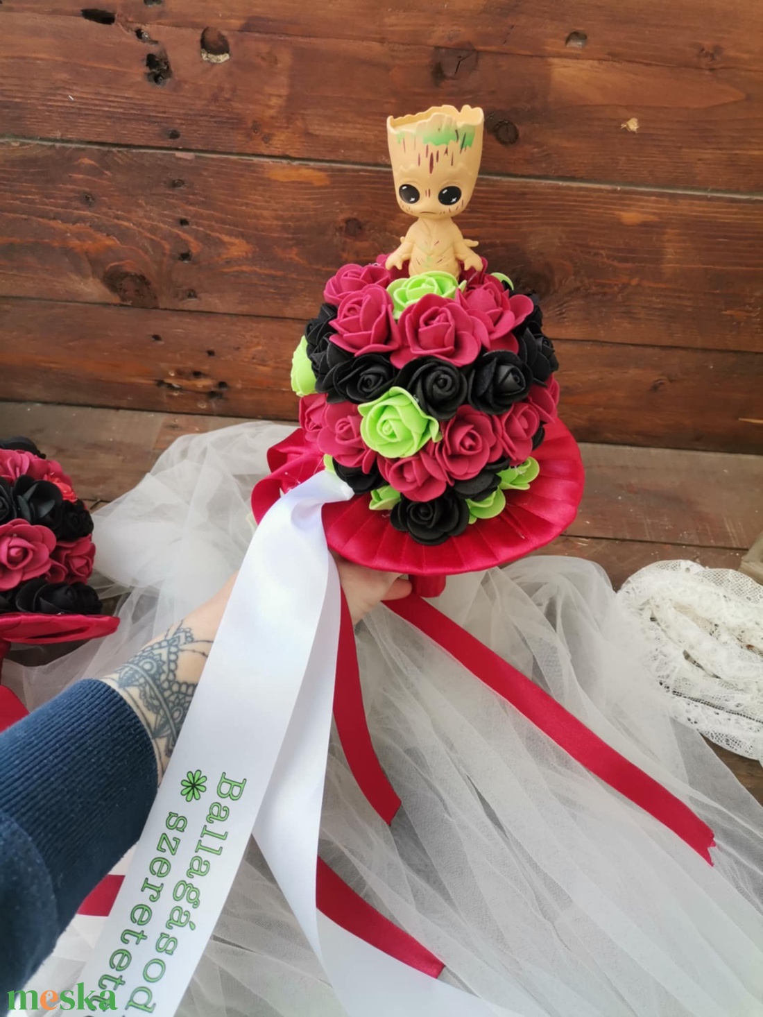 Ovis Ballagási csokor, Groot  - otthon & életmód - virágdekoráció - virágok - virágcsokor - Meska.hu