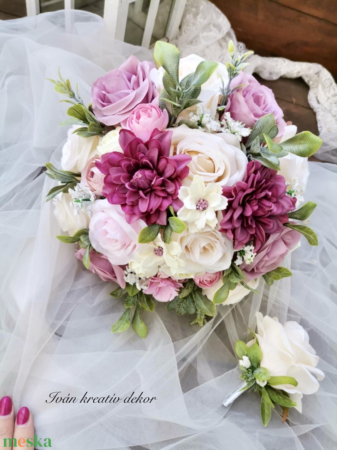 Pasztell nude menyasszonyi csokor örökcsokor, kitűzővel - esküvő - menyasszonyi- és dobócsokor - Meska.hu