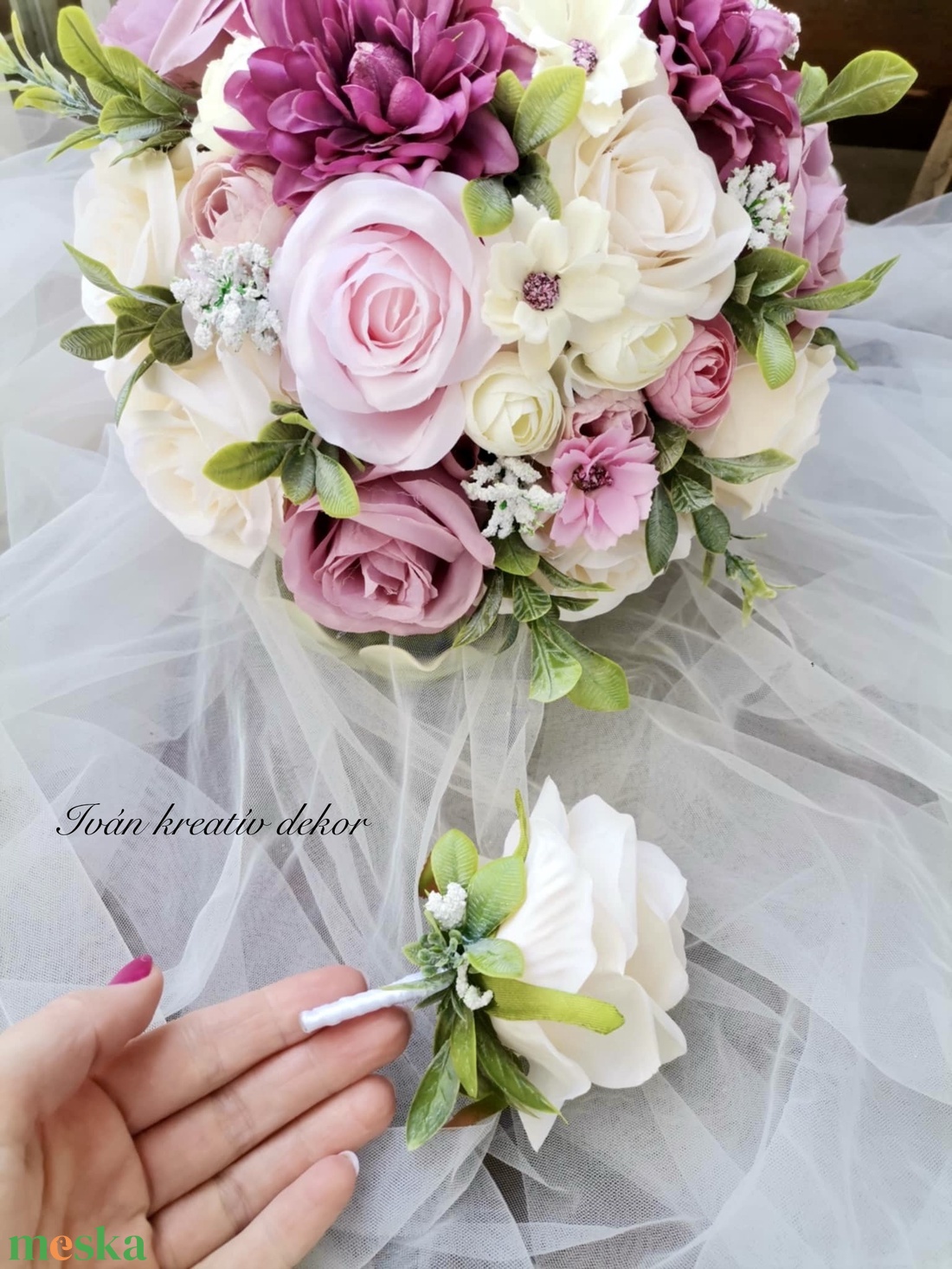 Pasztell nude menyasszonyi csokor örökcsokor, kitűzővel - esküvő - menyasszonyi- és dobócsokor - Meska.hu