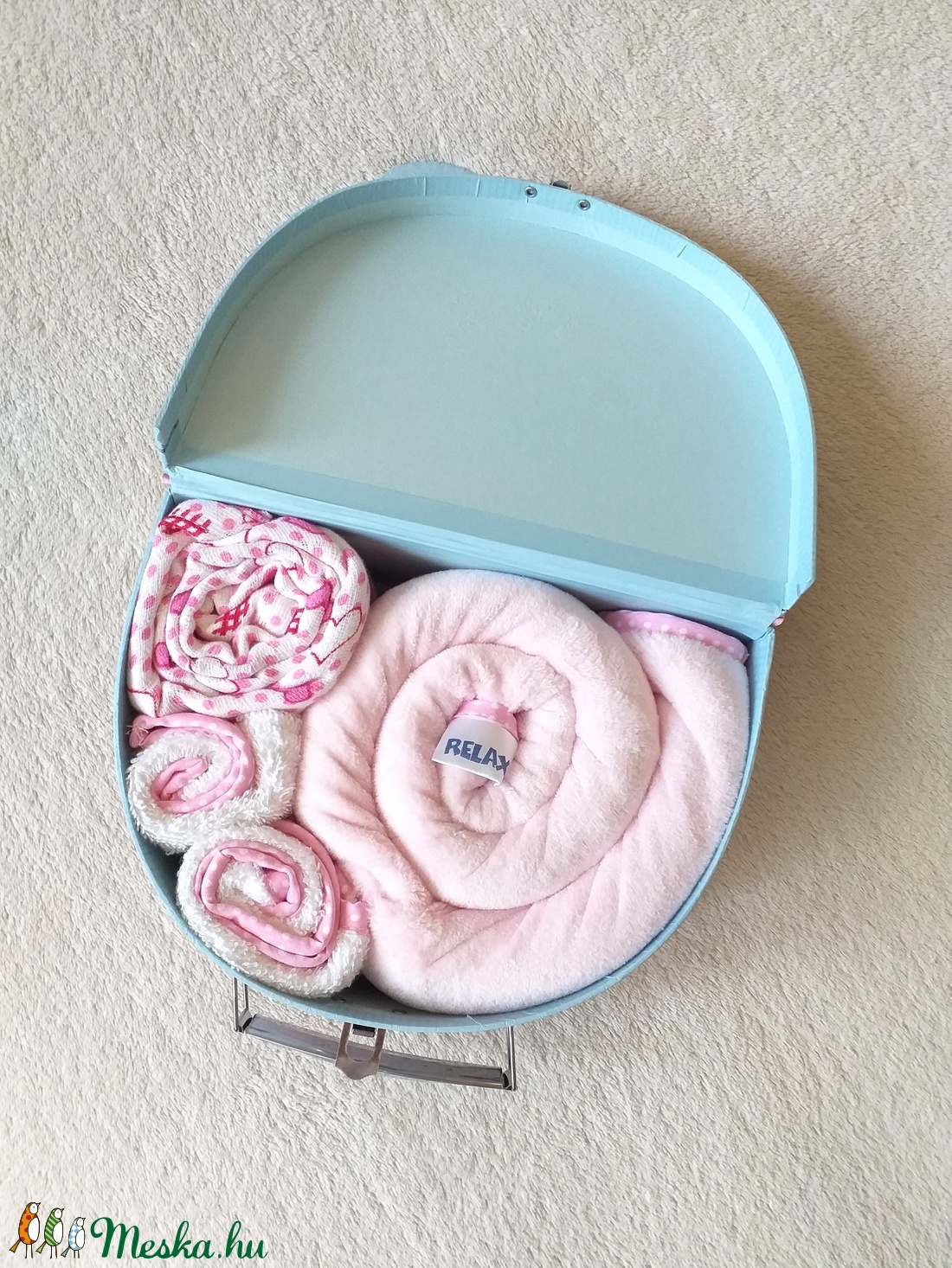 Babatextil rózsa MINI box bőröndben - Elefáni - - Meska.hu Babatextil rózsa MINI box bőröndben - Elefáni - - Meska.hu