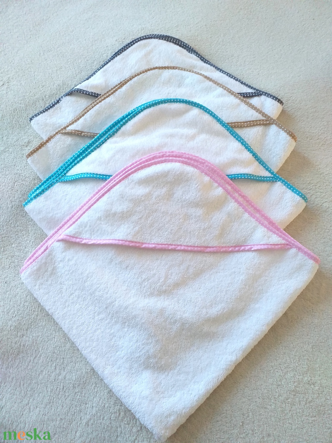 Kapucnis fürdőlepedő / Kifogó - BABY méretben - otthon & életmód - fürdőszoba - törölköző - Meska.hu Kapucnis fürdőlepedő / Kifogó - BABY méretben - otthon & életmód - fürdőszoba - törölköző - Meska.hu