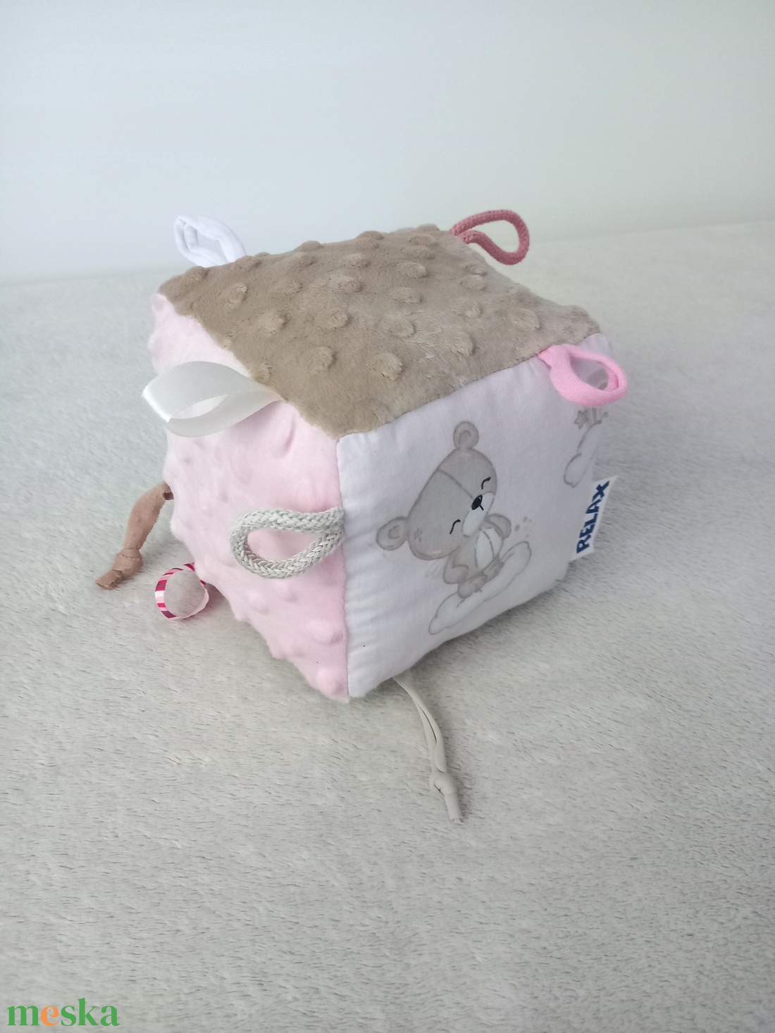 Pink Teddy Minky Címke kocka / Babakocka - játék & sport - 3 éves kor alattiaknak - babakocka - Meska.hu Pink Teddy Minky Címke kocka / Babakocka - játék & sport - 3 éves kor alattiaknak - babakocka - Meska.hu