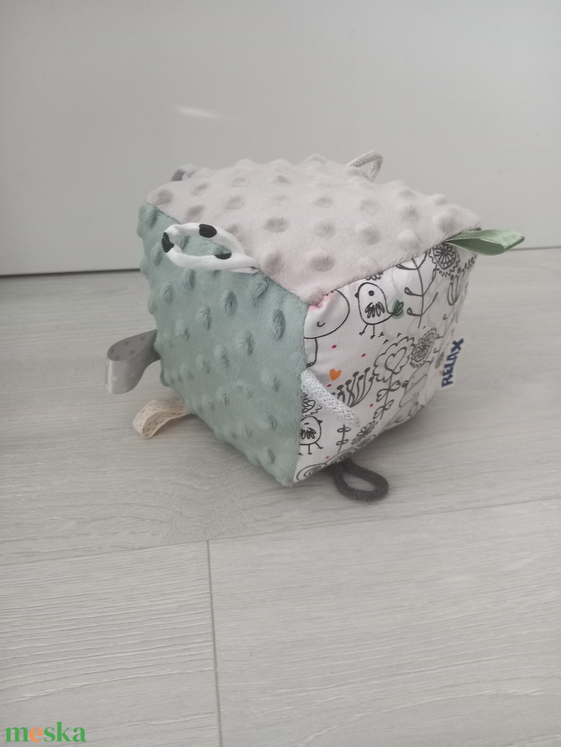 Zöld Hippo Minky Címke kocka / Babakocka - baba - mama - baba játékok - babakocka - Meska.hu