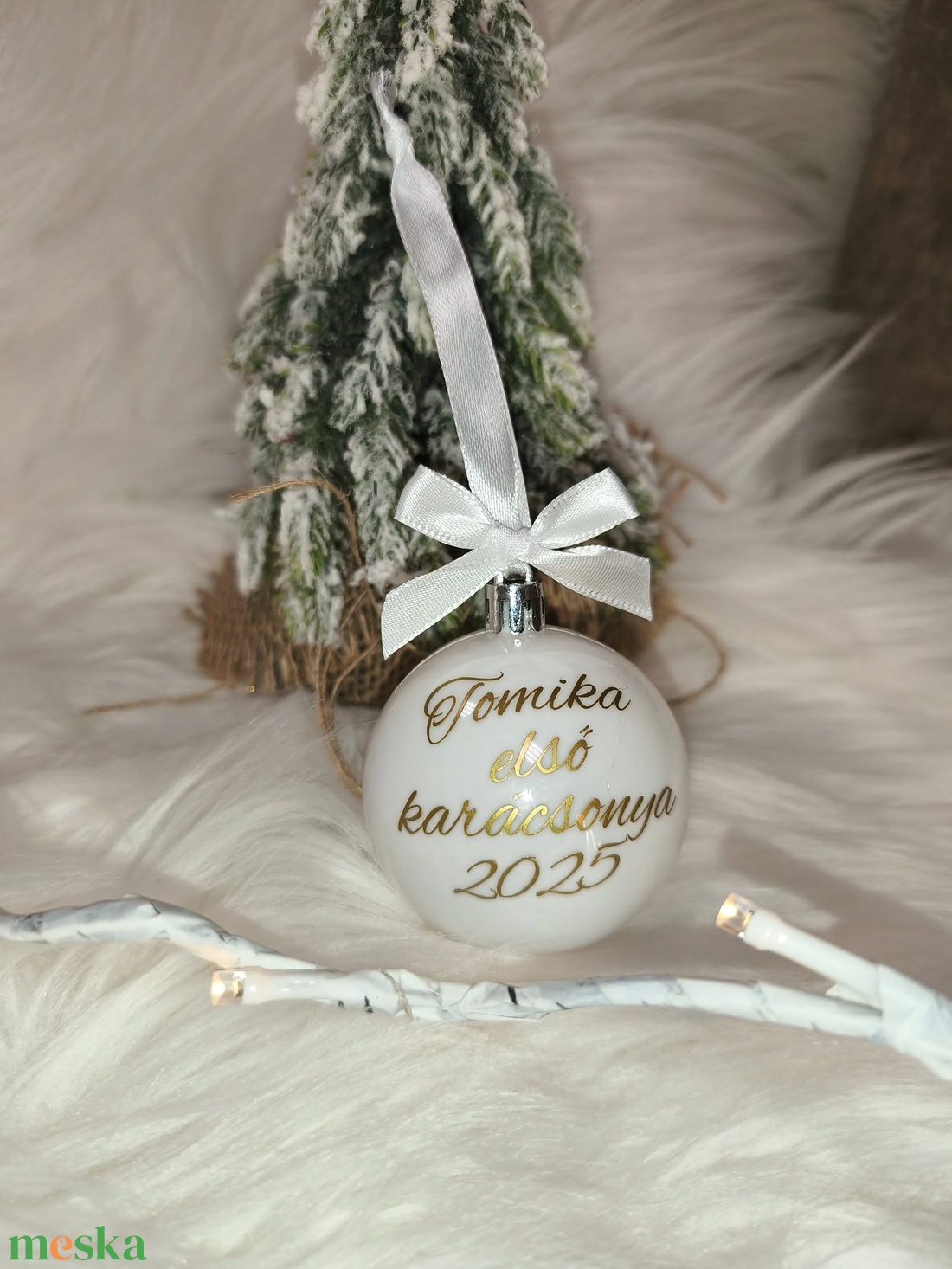 Karácsonyfagömb névvel - karácsony - karácsonyi lakásdekoráció - karácsonyfadíszek - Meska.hu