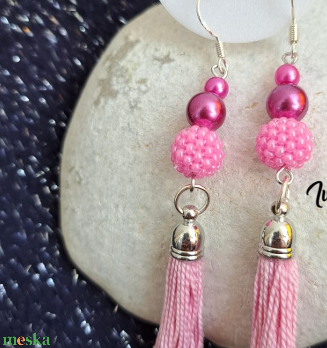 Pink Bojtos Bogyós Fülbevalók - ékszer - fülbevaló - lógó fülbevaló - Meska.hu