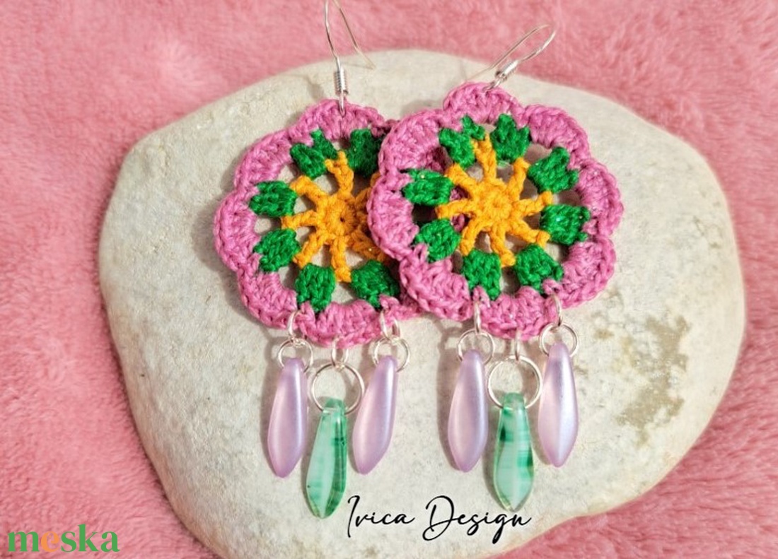 Pink Virág Mandala Fülbevalók - ékszer - fülbevaló - lógós kerek fülbevaló - Meska.hu Pink Virág Mandala Fülbevalók - ékszer - fülbevaló - lógós kerek fülbevaló - Meska.hu