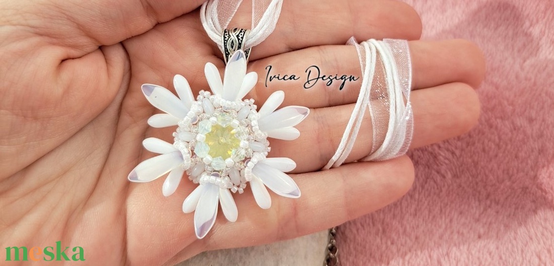 Hófehér Amira Hópihe Medál Nyaklánccal - ékszer - nyaklánc - medálos nyaklánc - Meska.hu