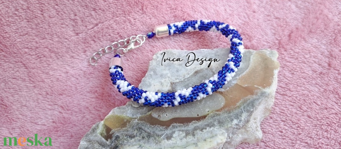 Királykék Cakkos Horgolt Karkötő - ékszer - karkötő - gyöngyös karkötő - Meska.hu