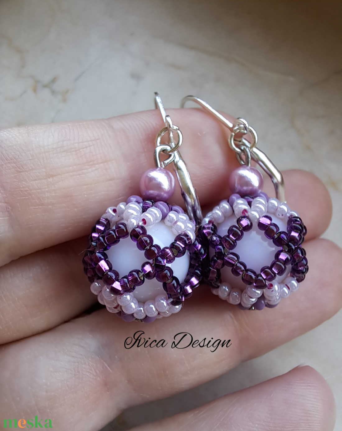 Tavaszi Hálós Bogyós Fülbevalók - ékszer - fülbevaló - lógós kerek fülbevaló - Meska.hu