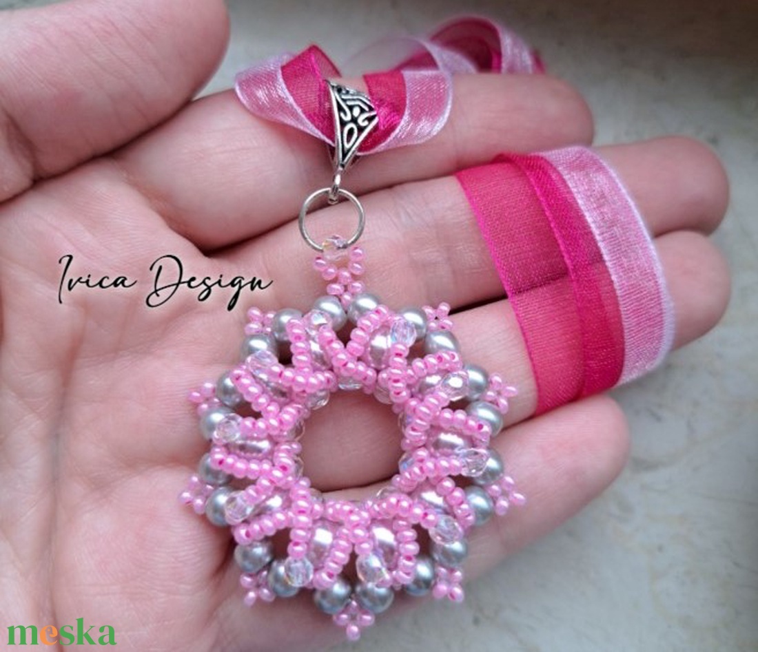 Pink Ezüst Sweeney Medál Nyaklánccal - ékszer - nyaklánc - medálos nyaklánc - Meska.hu