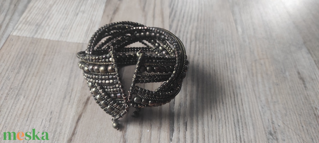 �� Arany éj gyöngy karkötő � elegáns kézműves statement ékszer - ékszer - karkötő - gyöngyös karkötő - Meska.hu