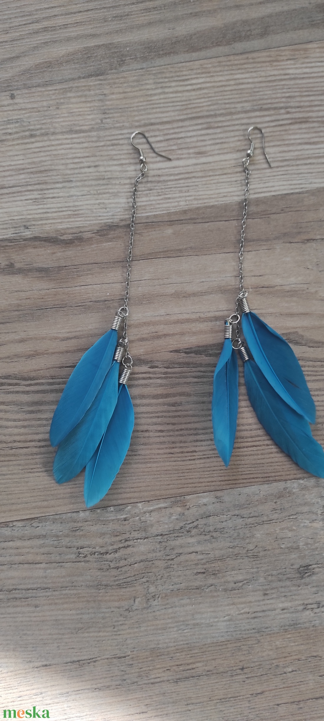 Türkiz tollas fülbevaló � hosszú láncos, bohém stílus - ékszer - fülbevaló - lógó fülbevaló - Meska.hu