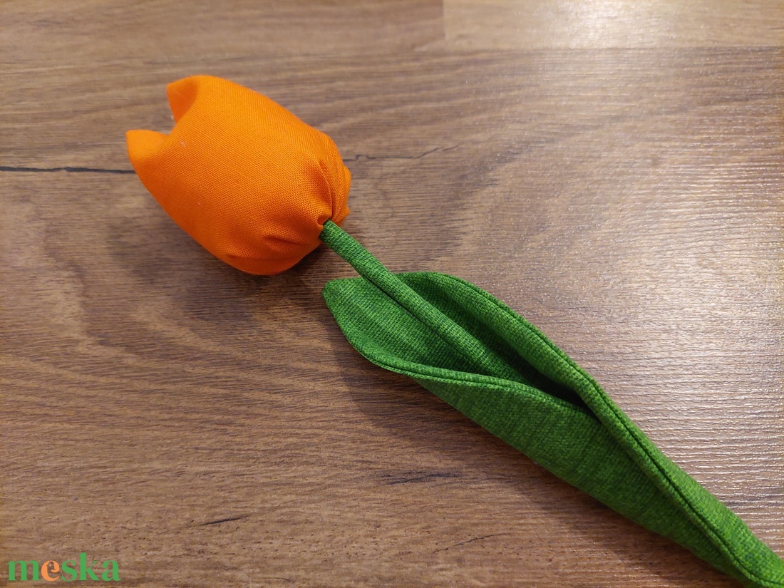Textil tulipán - otthon & életmód - dekoráció - asztal és polc dekoráció - asztaldísz - Meska.hu Textil tulipán - otthon & életmód - dekoráció - asztal és polc dekoráció - asztaldísz - Meska.hu