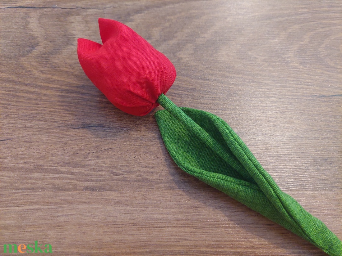 Textil tulipán - otthon & életmód - dekoráció - asztal és polc dekoráció - asztaldísz - Meska.hu Textil tulipán - otthon & életmód - dekoráció - asztal és polc dekoráció - asztaldísz - Meska.hu