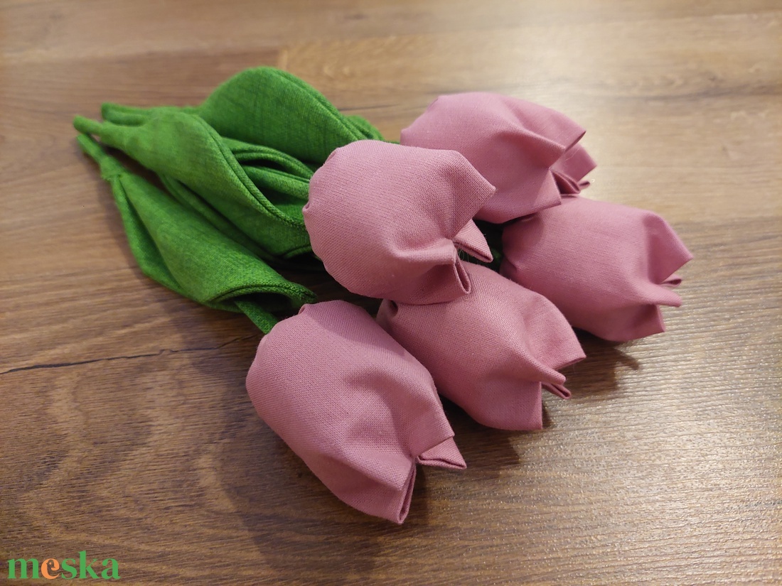Textil tulipán - otthon & életmód - dekoráció - asztal és polc dekoráció - asztaldísz - Meska.hu Textil tulipán - otthon & életmód - dekoráció - asztal és polc dekoráció - asztaldísz - Meska.hu