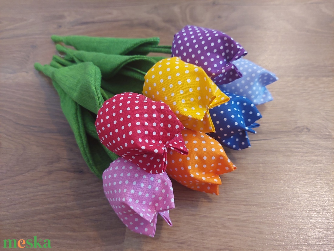 Textil tulipán - otthon & életmód - dekoráció - asztal és polc dekoráció - asztaldísz - Meska.hu Textil tulipán - otthon & életmód - dekoráció - asztal és polc dekoráció - asztaldísz - Meska.hu