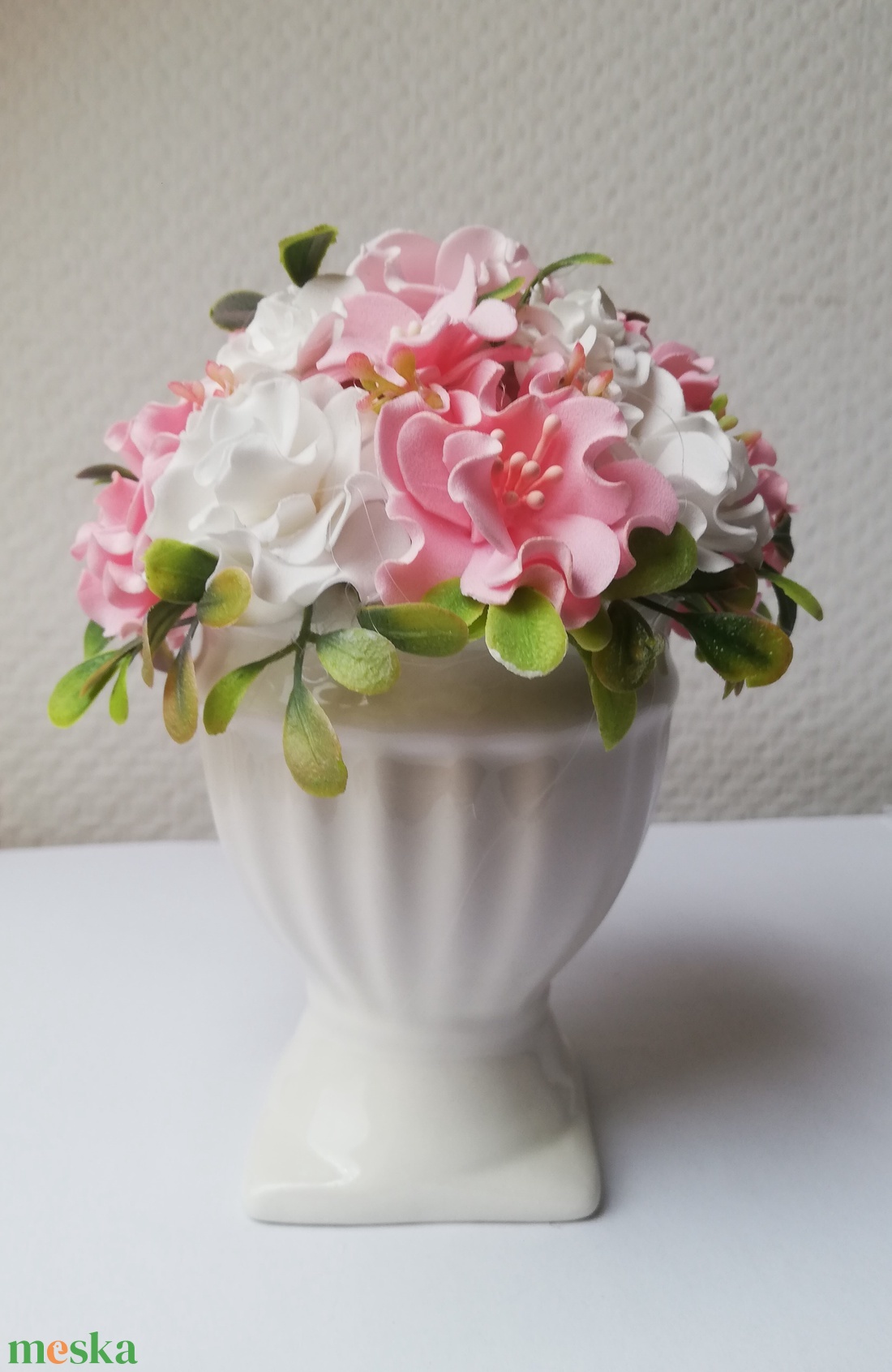 Asztaldísz rózsaszín virágokkal  - otthon & életmód - dekoráció - asztal és polc dekoráció - asztaldísz - Meska.hu