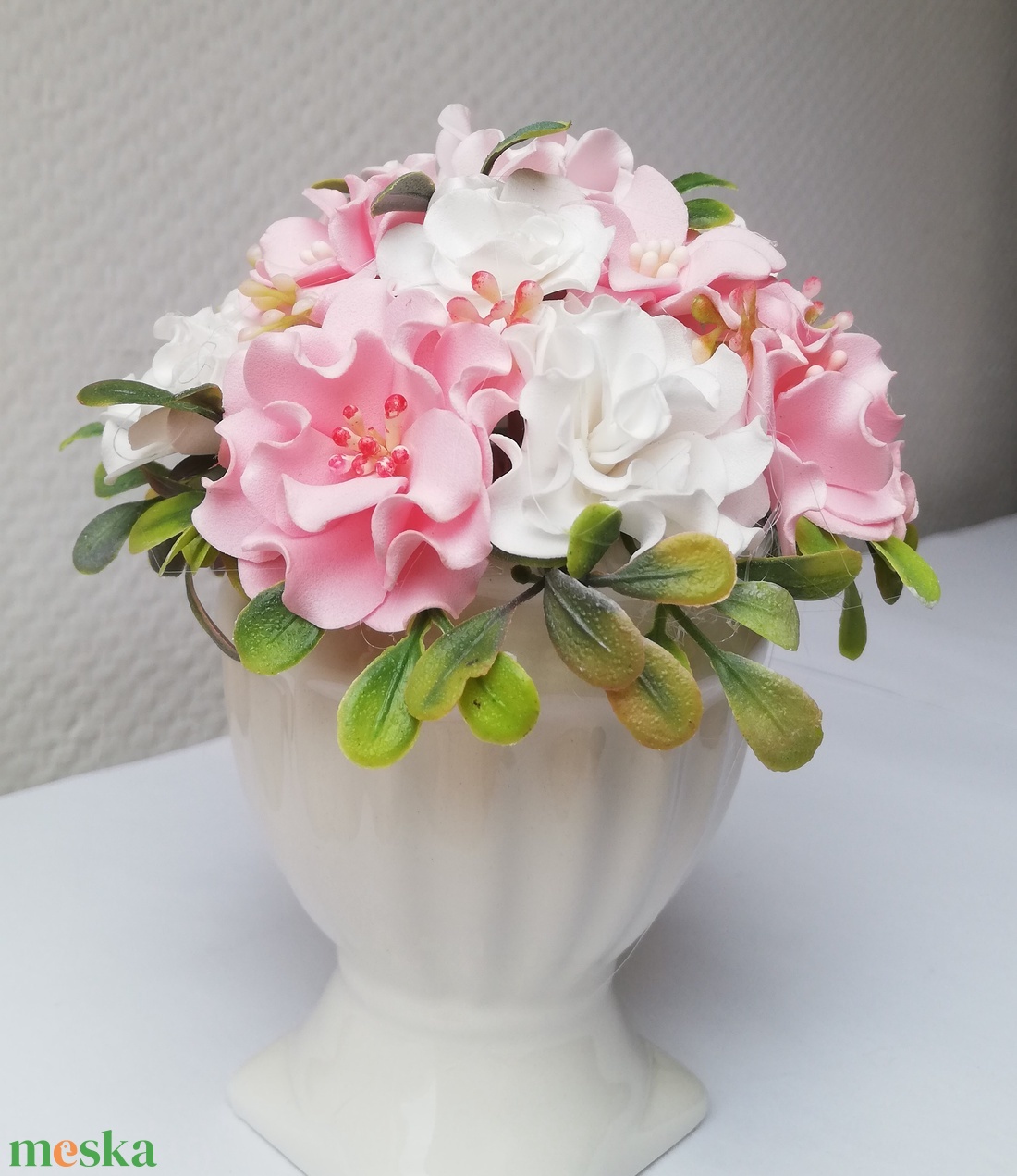 Asztaldísz rózsaszín virágokkal  - otthon & életmód - dekoráció - asztal és polc dekoráció - asztaldísz - Meska.hu