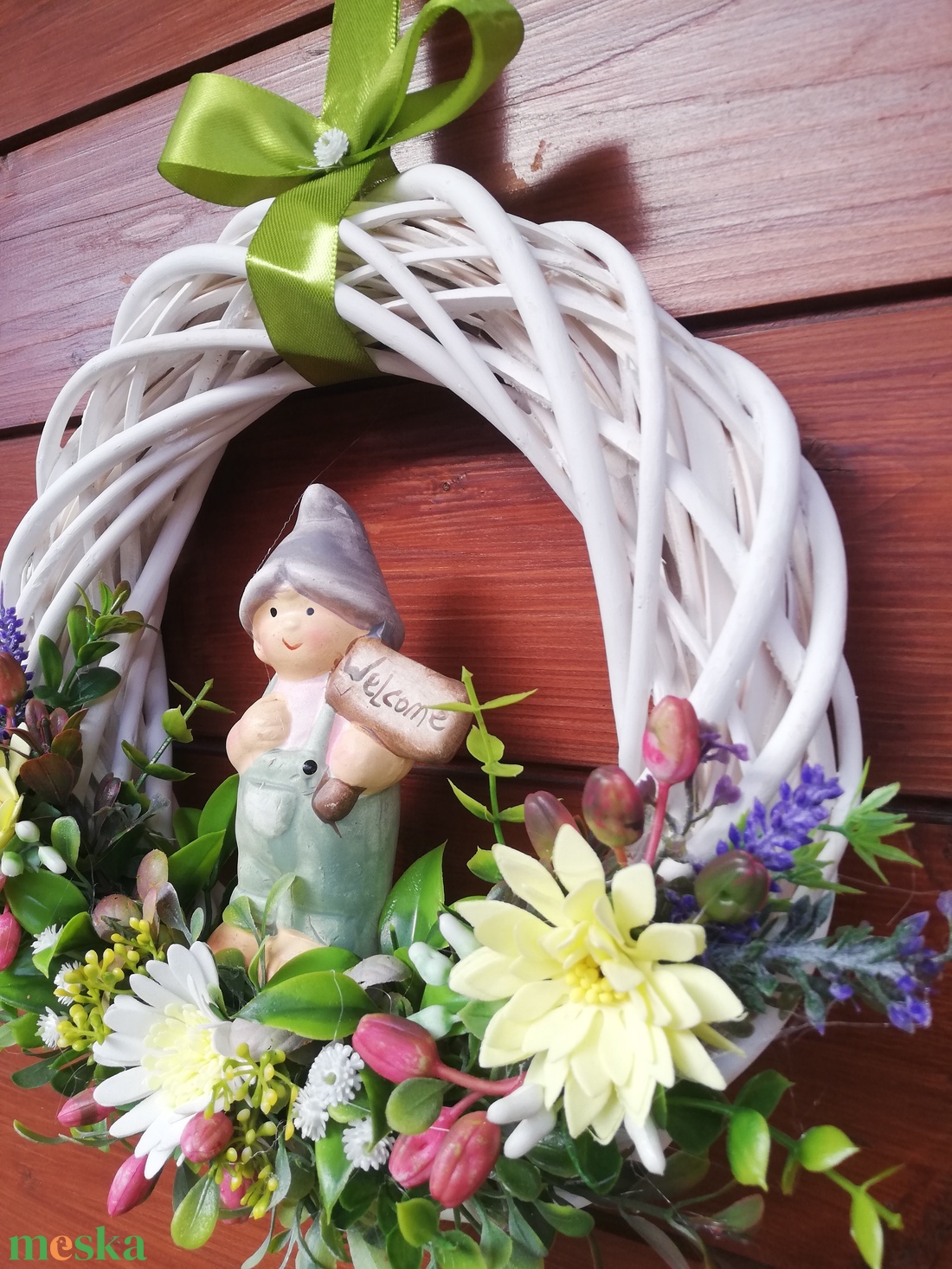 Virágos kopogtató kiskertész figurával - otthon & életmód - dekoráció - ajtó- és ablak dekoráció - ajtódísz & kopogtató - Meska.hu Virágos kopogtató kiskertész figurával - otthon & életmód - dekoráció - ajtó- és ablak dekoráció - ajtódísz & kopogtató - Meska.hu