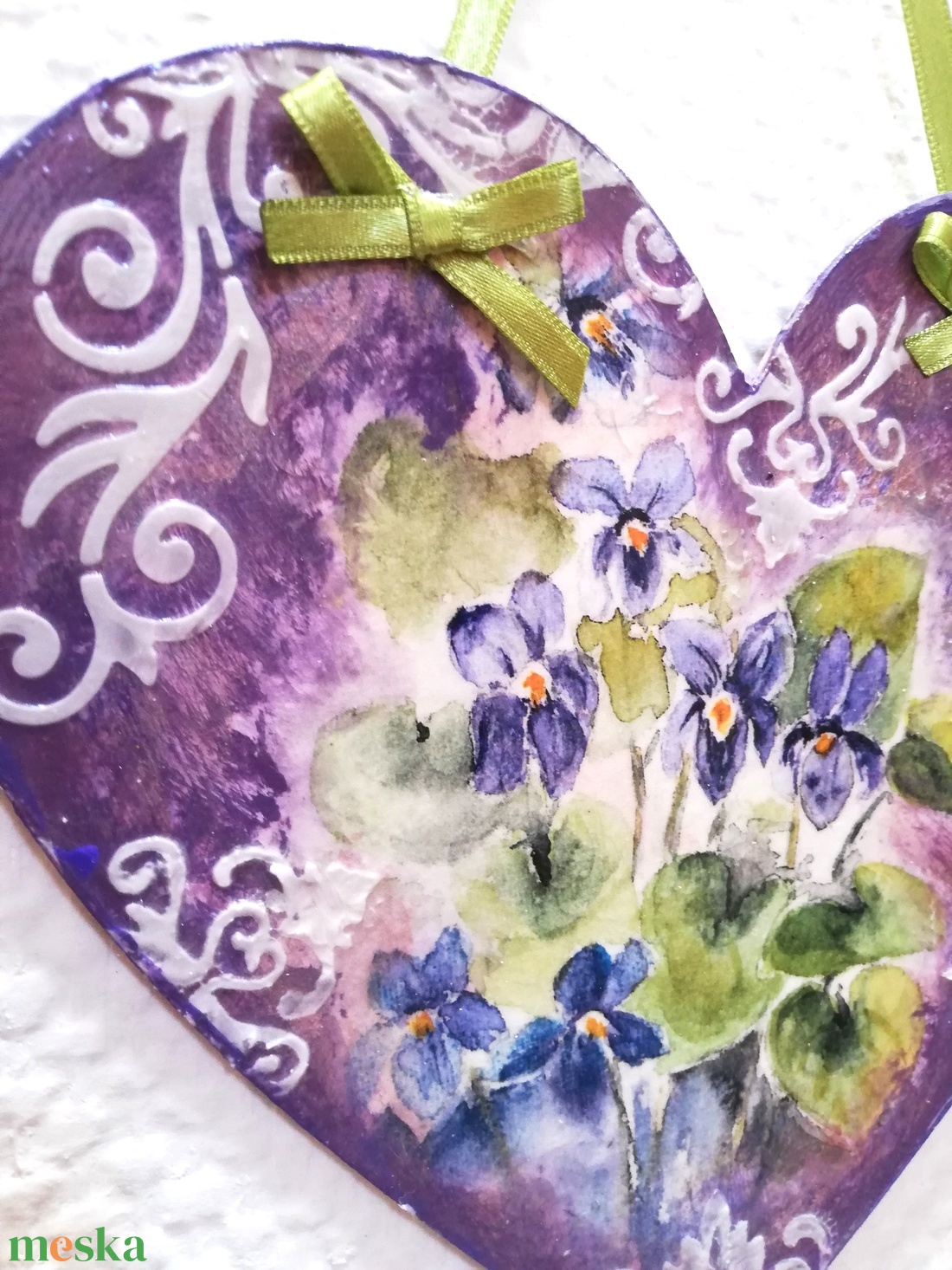 Ibolyás szív ajtó vagy ablakdísz - otthon & életmód - dekoráció - ajtó- és ablak dekoráció - ablakdísz - Meska.hu