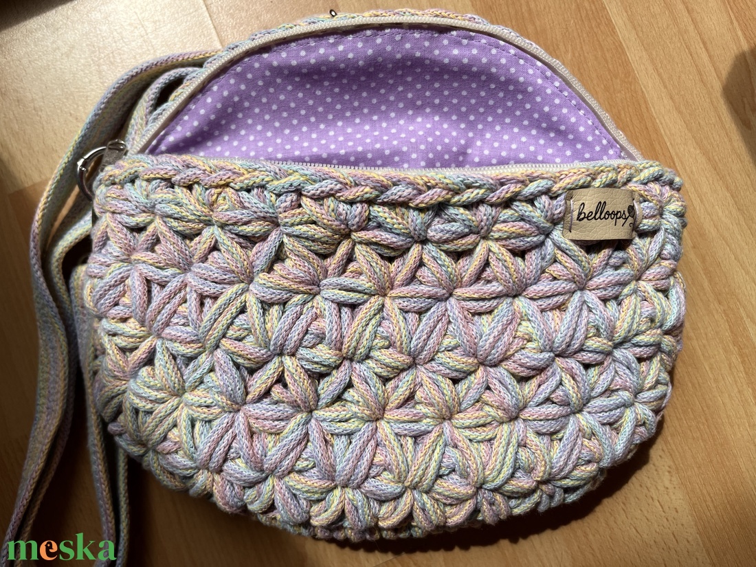 Horgolt dupla jázmin mintás övtáska - táska & tok - övtáska - Meska.hu
