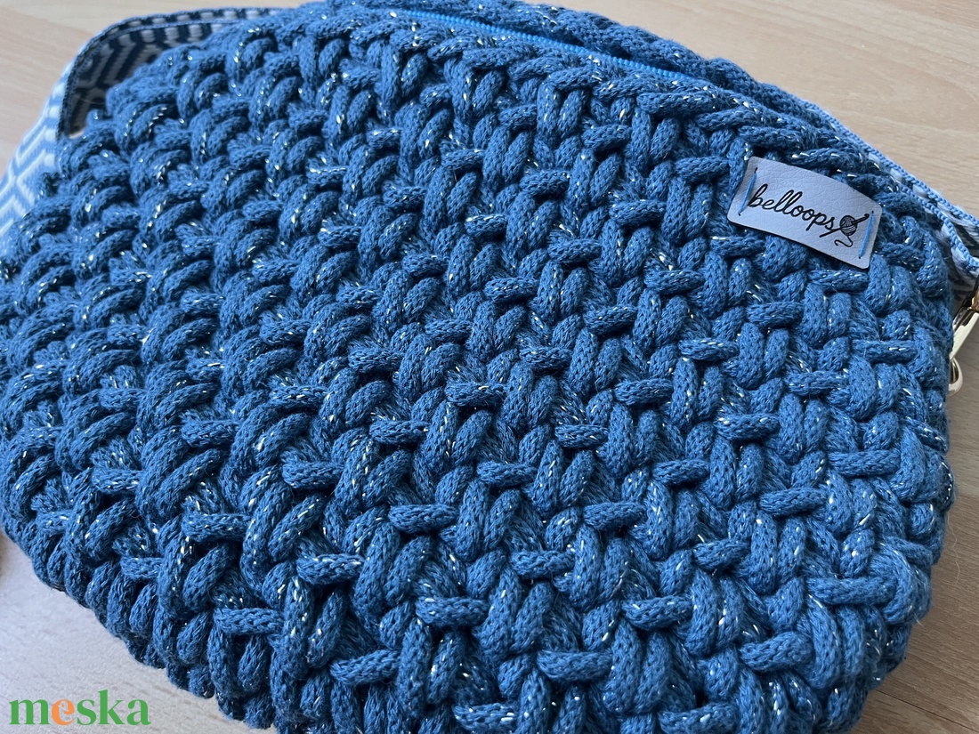 Horgolt varázsszem mintás crossbody - táska & tok - övtáska - Meska.hu