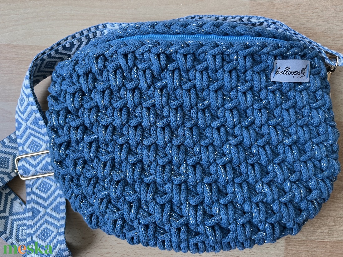 Horgolt varázsszem mintás crossbody - táska & tok - övtáska - Meska.hu
