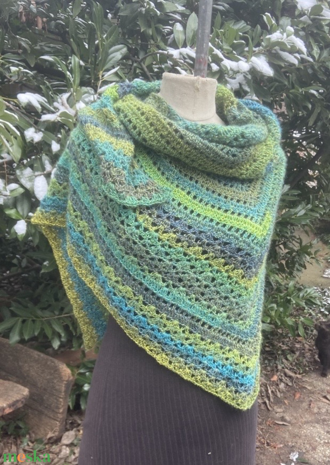 Fűzfa horgolt vállkendő sálkendő  - ruha & divat - sál, sapka, kendő - vállkendő - Meska.hu