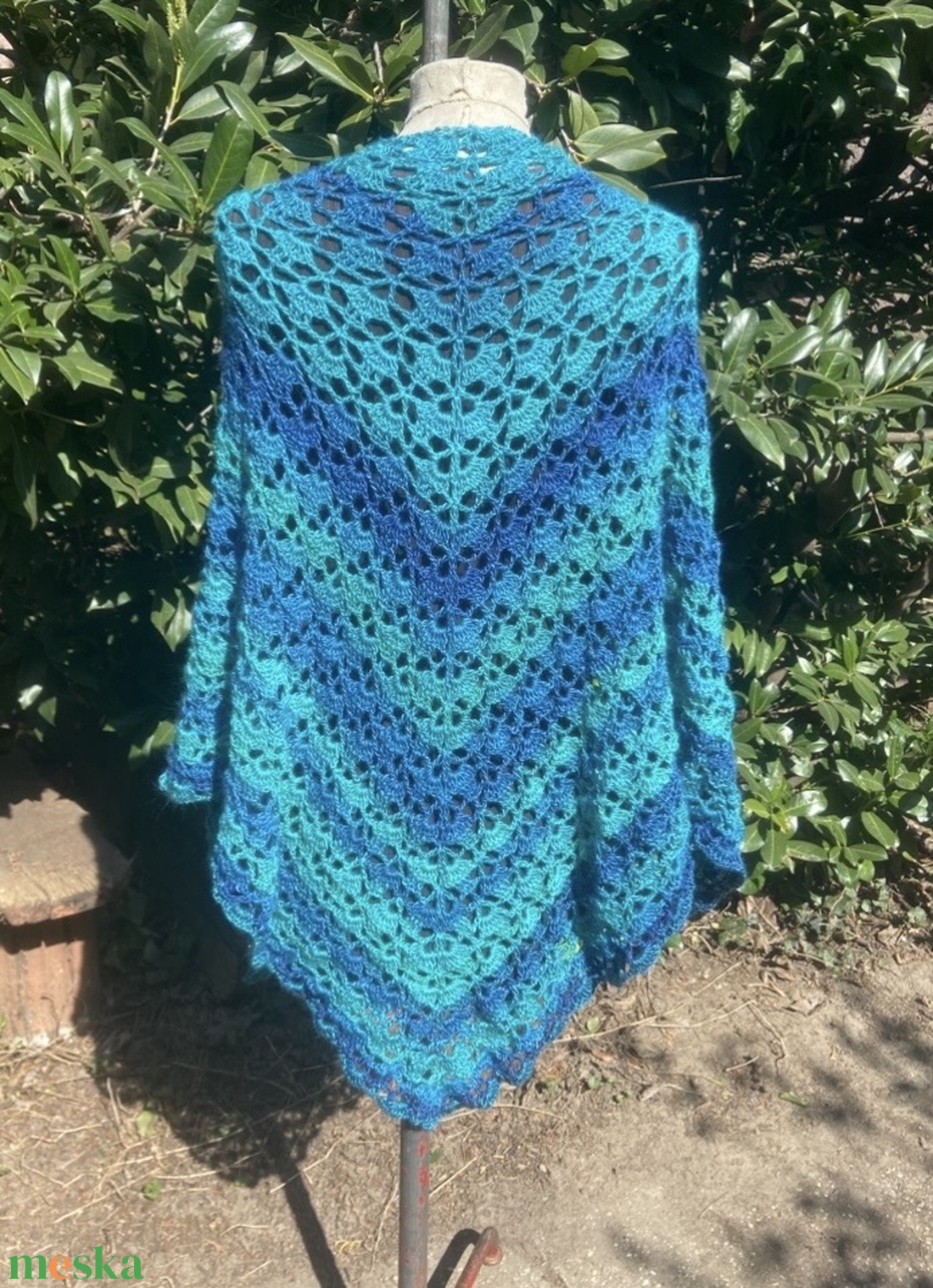 Türkiz tavasz horgolt vállkendő sálkendő - ruha & divat - sál, sapka, kendő - sál - Meska.hu