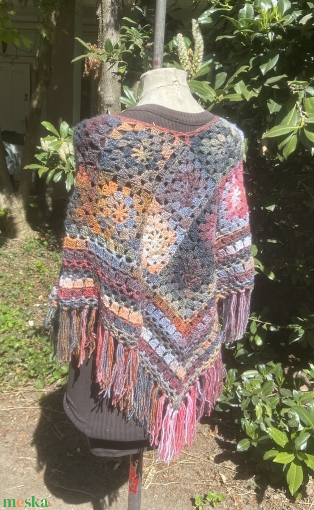 Jazzy horgolt poncsó - ruha & divat - női ruha - poncsó - Meska.hu