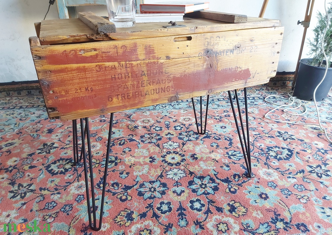 Láda dohányzóasztal  - otthon & életmód - bútor - asztal - Meska.hu