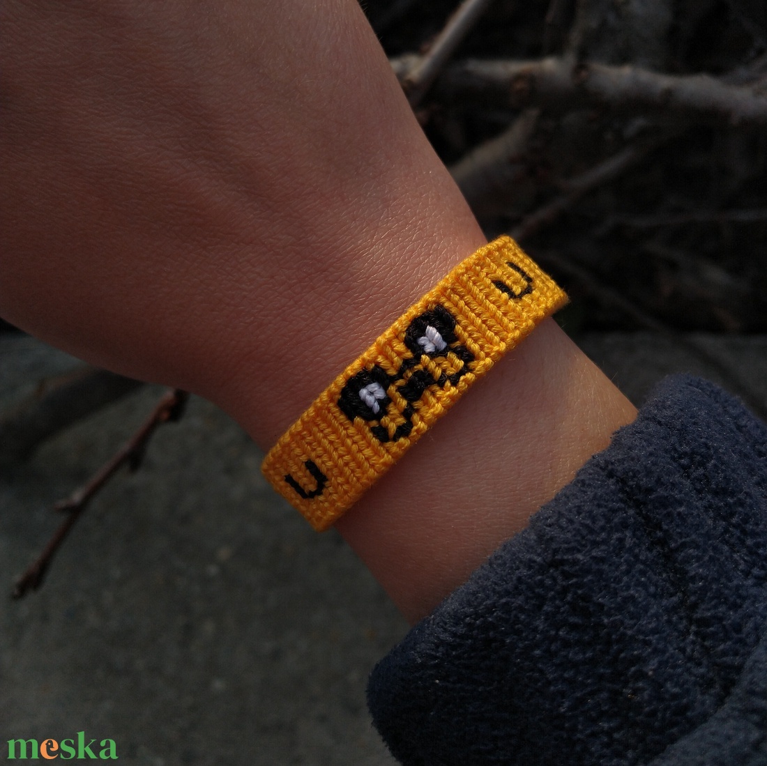 Adventure Time karkötő (Jake) - ékszer - karkötő - fonott karkötő - Meska.hu