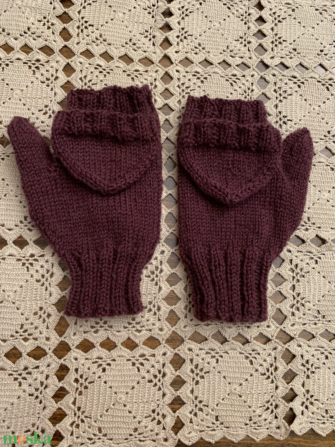 Kapucnis Kesztyű-kézzel kötött - ruha & divat - sál, sapka, kendő - kesztyű - Meska.hu