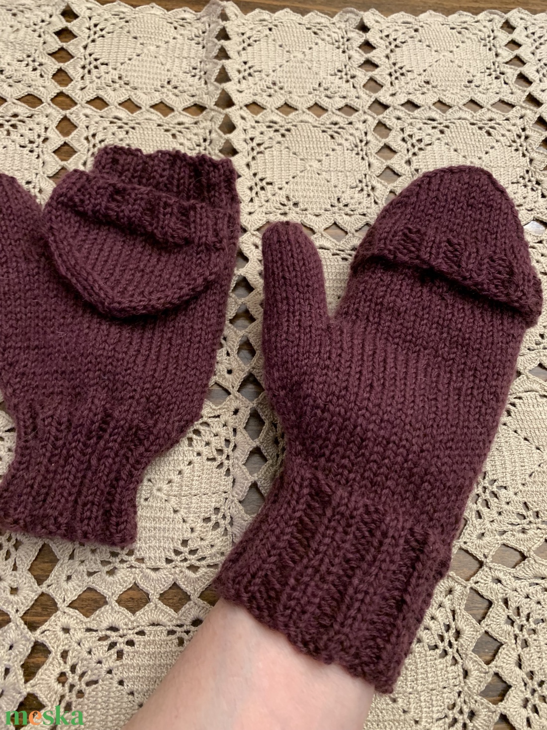 Kapucnis Kesztyű-kézzel kötött - ruha & divat - sál, sapka, kendő - kesztyű - Meska.hu