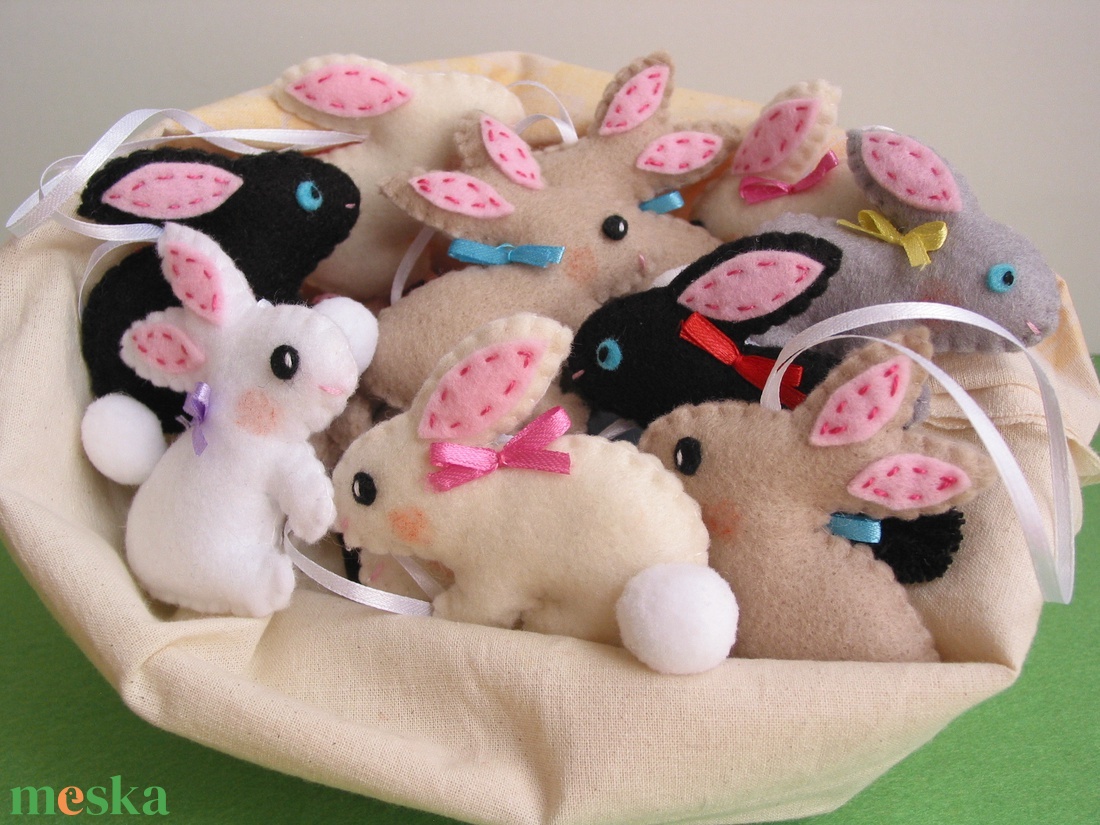 Filc húsvéti dekorációs csomag-nyuszikák(5db) - ünnepi díszek, dekorációk - húsvéti díszek és dekorációk - húsvéti tojásfadíszek - Meska.hu