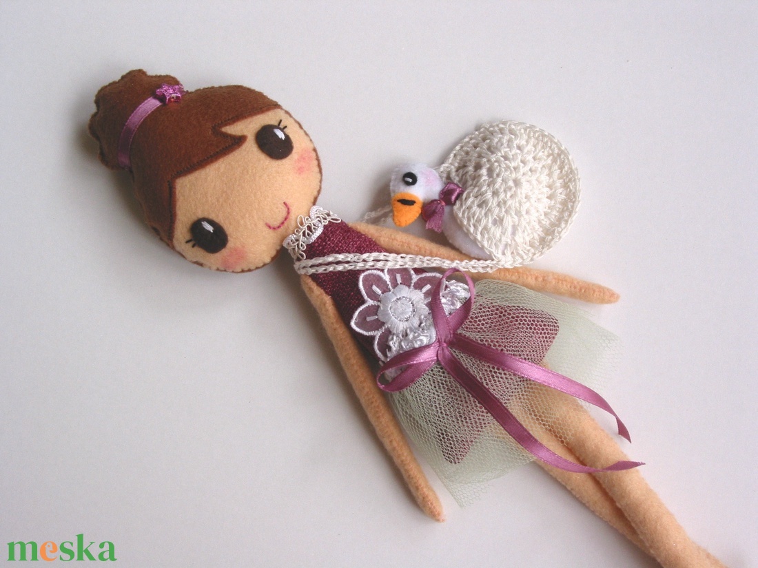 Lili- öltöztethető balerina baba kis hattyúval és kiegészítőkkel (azonnal vihető!) - játék & sport - baba & babaház - Meska.hu