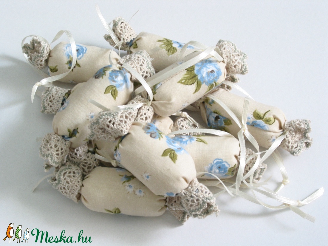 Vintage rózsás- csipkés textil szaloncukrok (10db) - karácsony - Meska.hu
