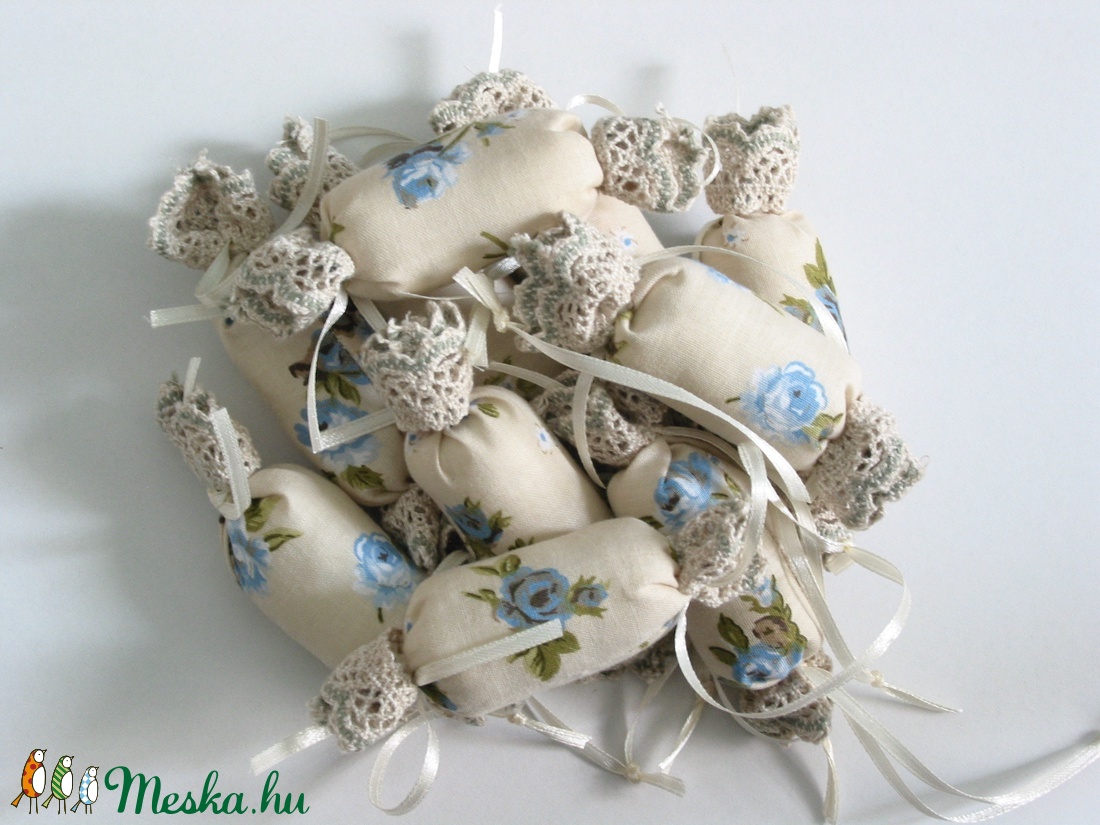 Vintage rózsás- csipkés textil szaloncukrok (10db) - karácsony - Meska.hu
