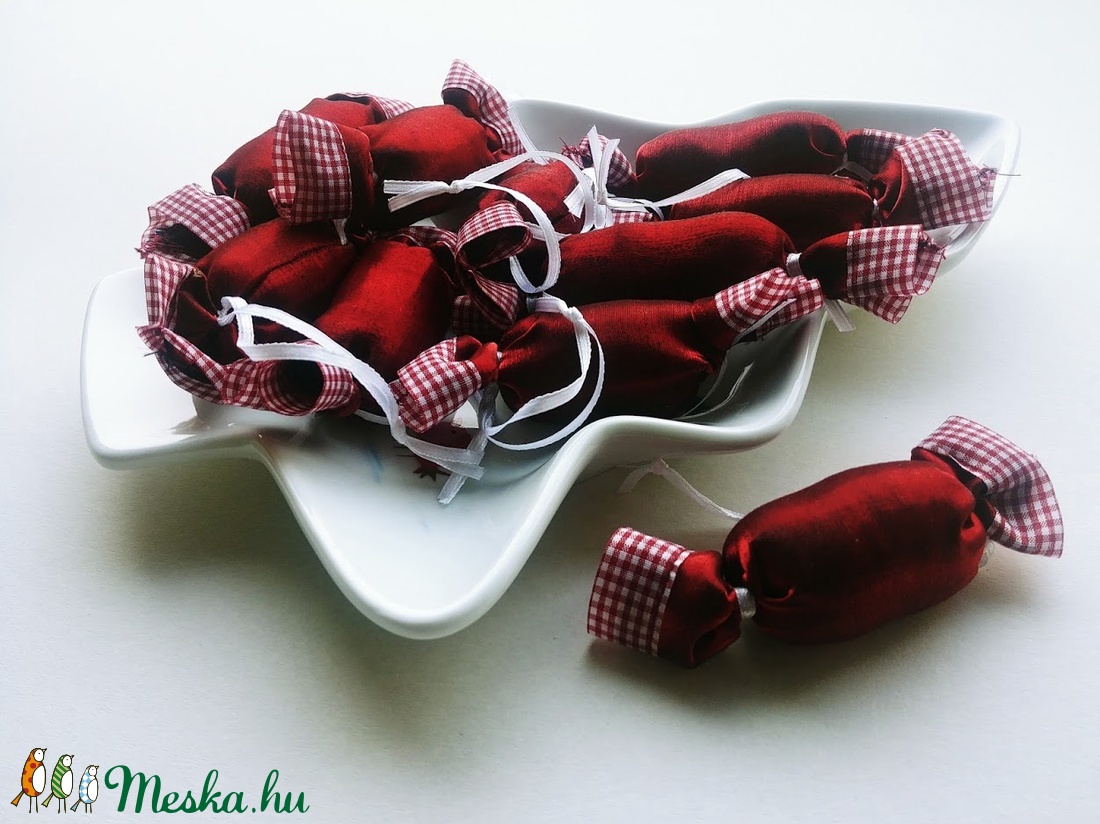 Rumos meggy - kockás textil szaloncukrok (10db) - karácsony - Meska.hu