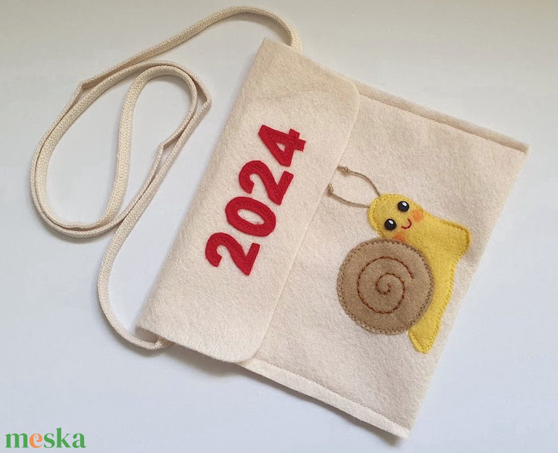 Ovis/bölcsis ballagó tarisznya - választható mintával! - táska & tok - kézitáska & válltáska - tarisznya - Meska.hu Ovis/bölcsis ballagó tarisznya - választható mintával! - táska & tok - kézitáska & válltáska - tarisznya - Meska.hu