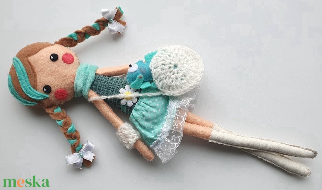 Milla- öltöztethető  textilbaba  kis kaméleonnal és kiegészítőkkel - Azonnal vihető! - játék & sport - baba & babaház - öltöztethető baba - Meska.hu Milla- öltöztethető  textilbaba  kis kaméleonnal és kiegészítőkkel - Azonnal vihető! - játék & sport - baba & babaház - öltöztethető baba - Meska.hu