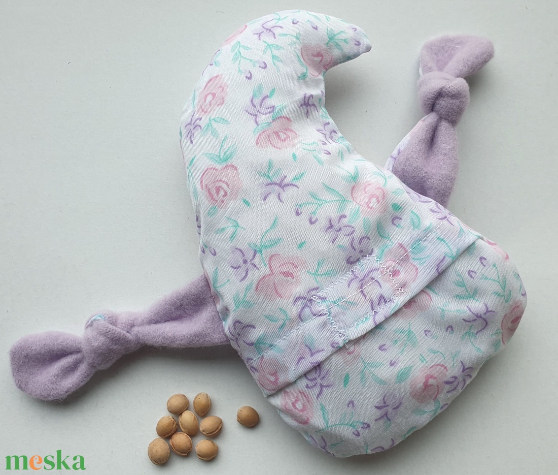 Manócska- cseresznyemag párna (lila-virágos) - játék & sport - plüssállat & játékfigura - manó - Meska.hu