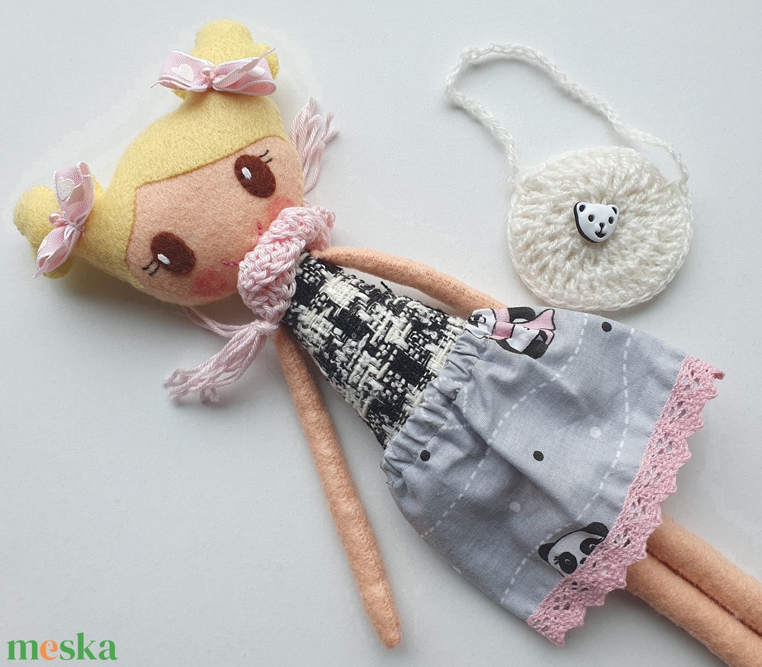 Patrícia- öltöztethető  textilbaba kiegészítőkkel (Azonnal vihető!) - játék & sport - baba & babaház - baba - Meska.hu