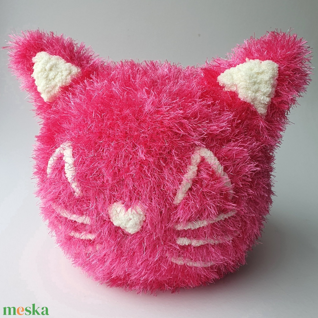 Pihe-puha horgolt cica párna - Azonnal vihető! - játék & sport - plüssállat & játékfigura - cica - Meska.hu