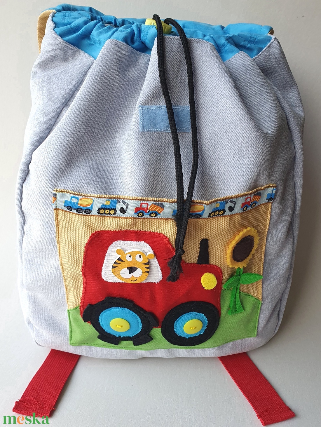 Óvodai hátizsák piros traktorral, tigrissel, napraforgóval- AZONNAL VIHETŐ! - játék & sport - ovis felszerelés - ovis hátizsák - Meska.hu