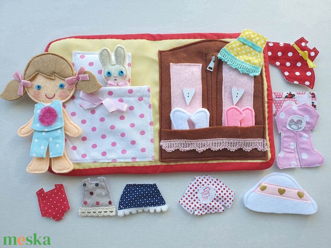 Pöttyös Panni öltöztetős baba kisnyuszival és ruhákkal- AZONNAL VIHETŐ! - játék & sport - baba & babaház - öltöztethető baba - Meska.hu