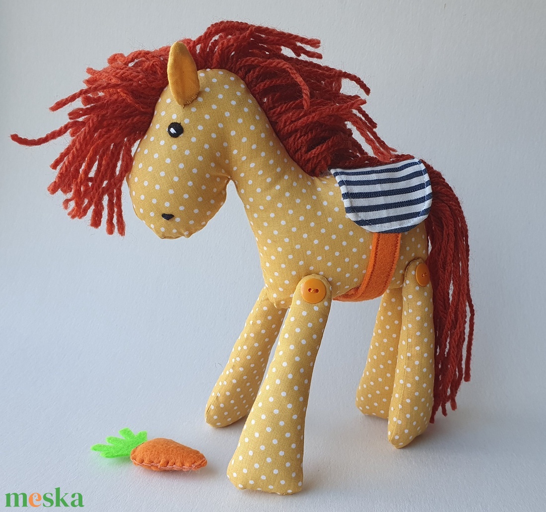 Fanta - cuki lovacska répával és levehető nyereggel AZONNAL VIHETŐ! - játék & sport - plüssállat & játékfigura - ló - Meska.hu